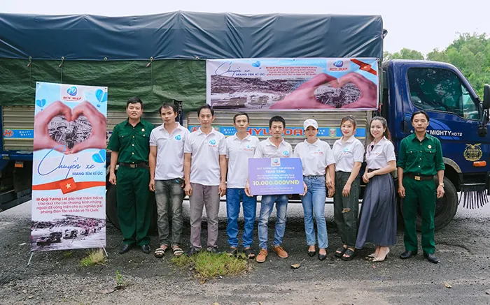 Cam kết với khách hàng