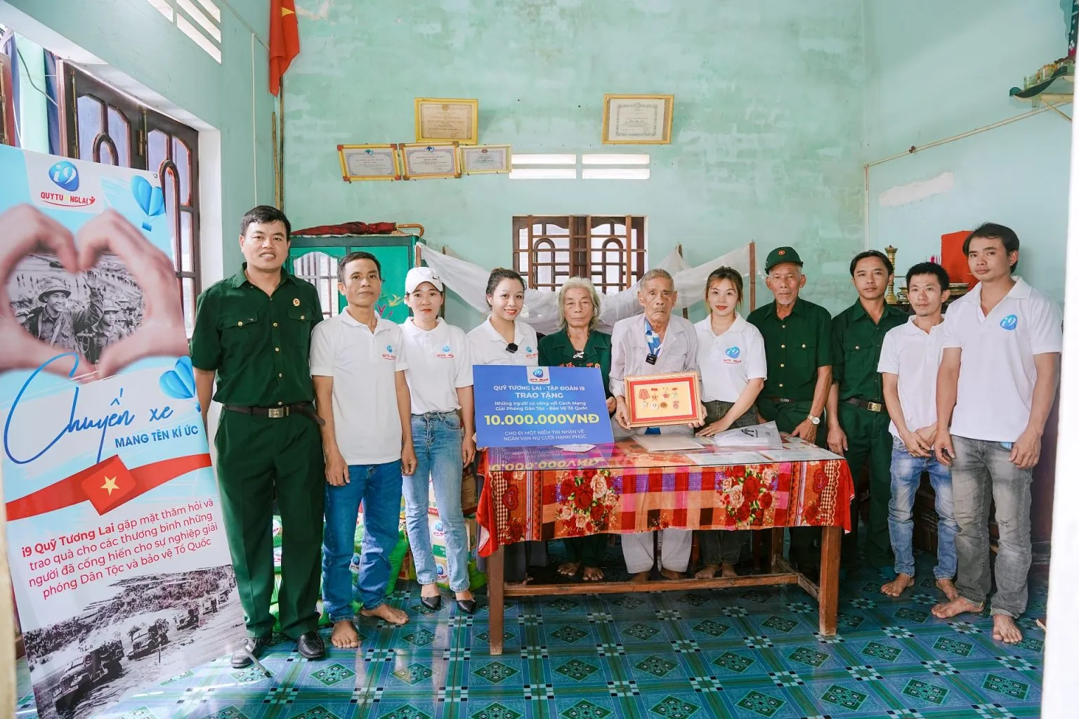 Biểu tượng đa dạng sản phẩm giải trí của đá gà cam 67